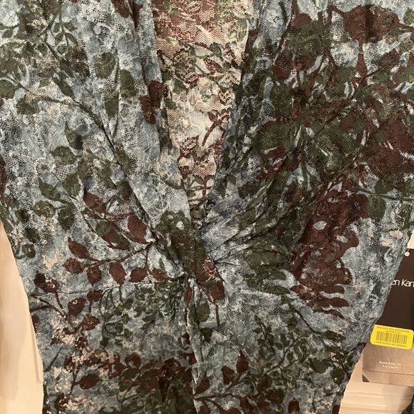 Karen Kane Top - Picture 8 of 9